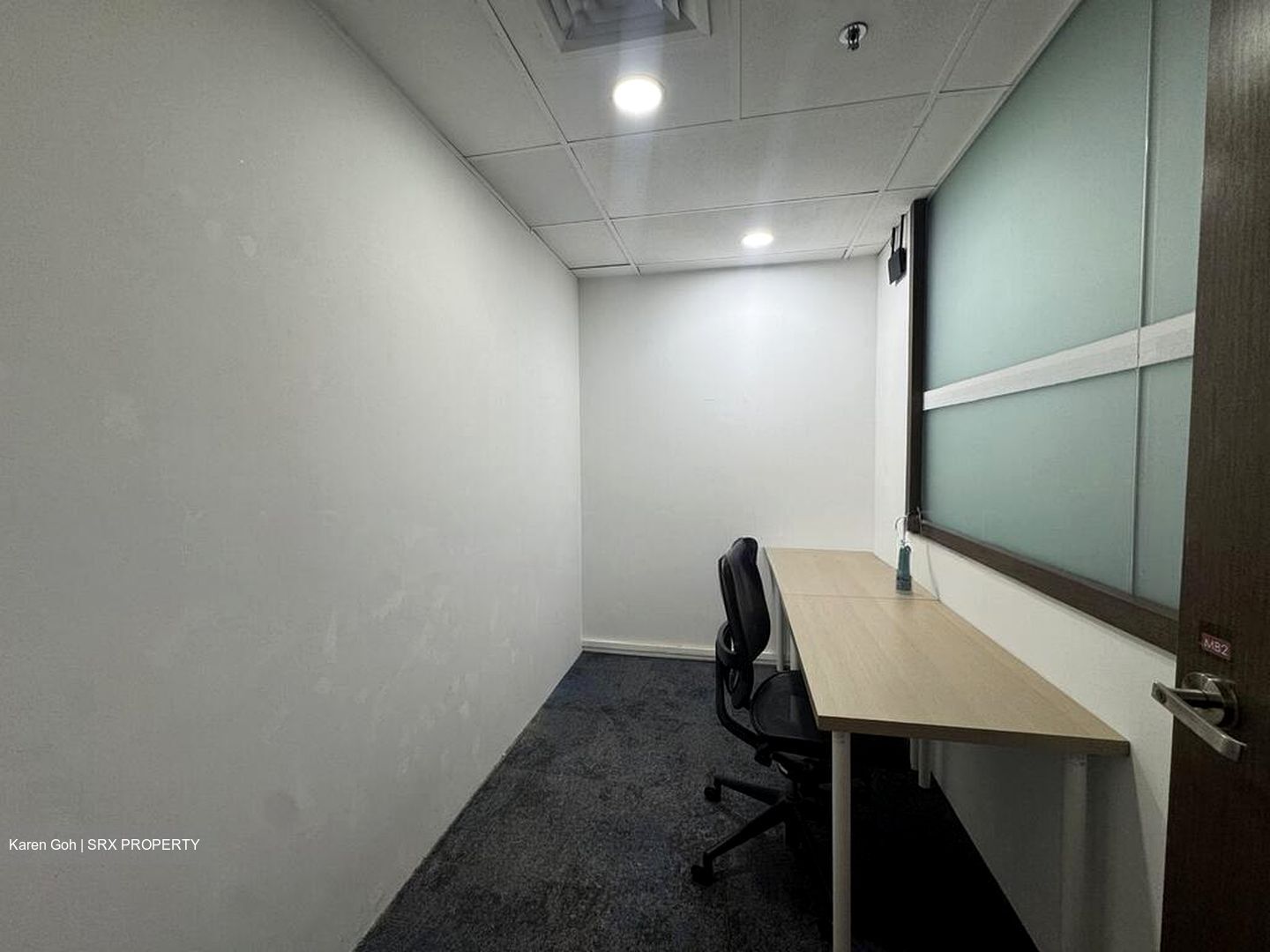 International Plaza (D2), Office #519283541